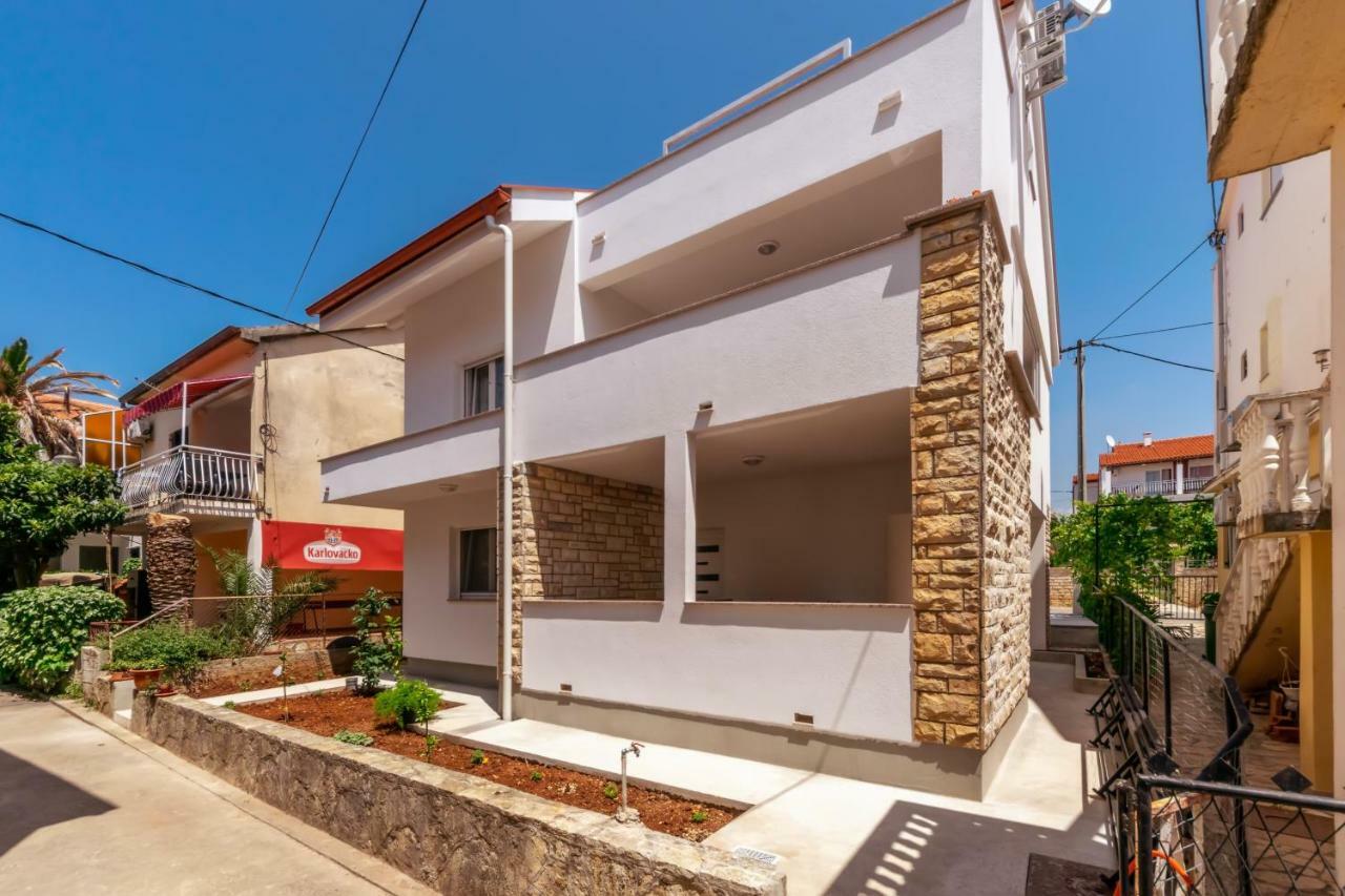 Apartment Petra Zadar Exterior foto