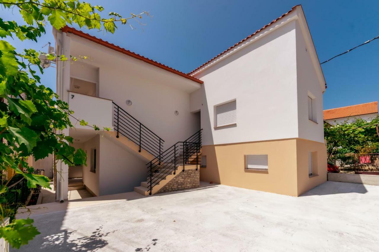 Apartment Petra Zadar Exterior foto