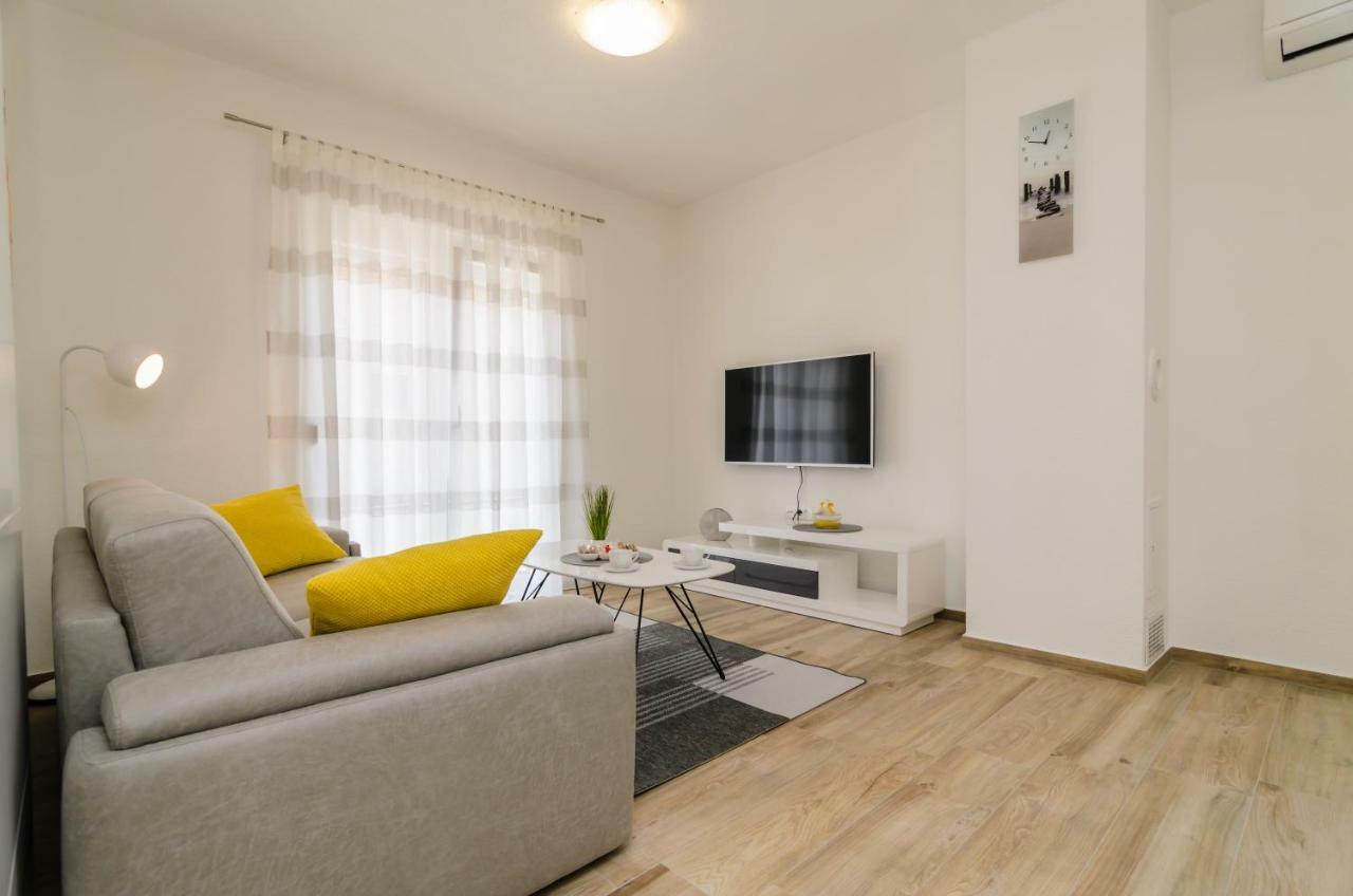 Apartment Petra Zadar Exterior foto